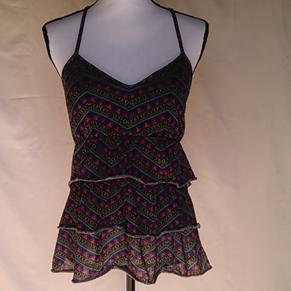❤️ No Boundaries .Crocheted Back Tribal Print Boho Tank 2/$15 - Picture 3 of 8